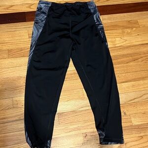 Women's Black and Gray Leggings